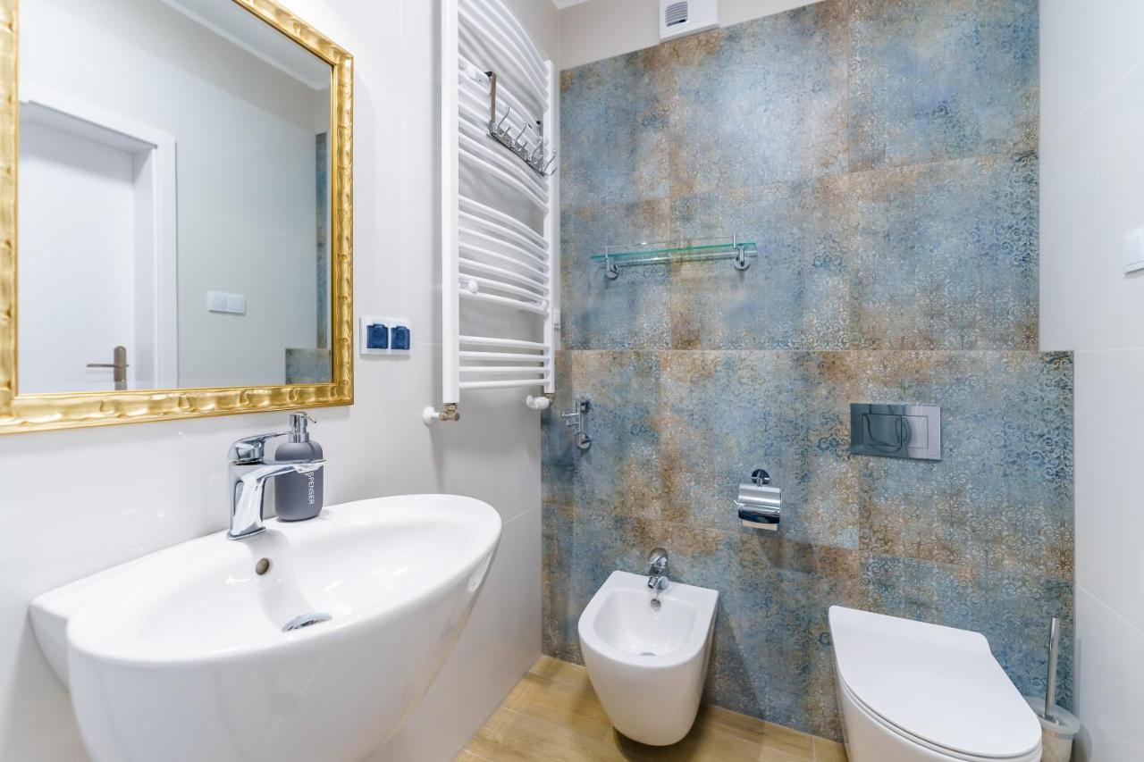 Apartament Kapitanski Z Widokiem Na Morze 4 Pietro - By Perlowa Przystan Rent Sianozety Exterior foto